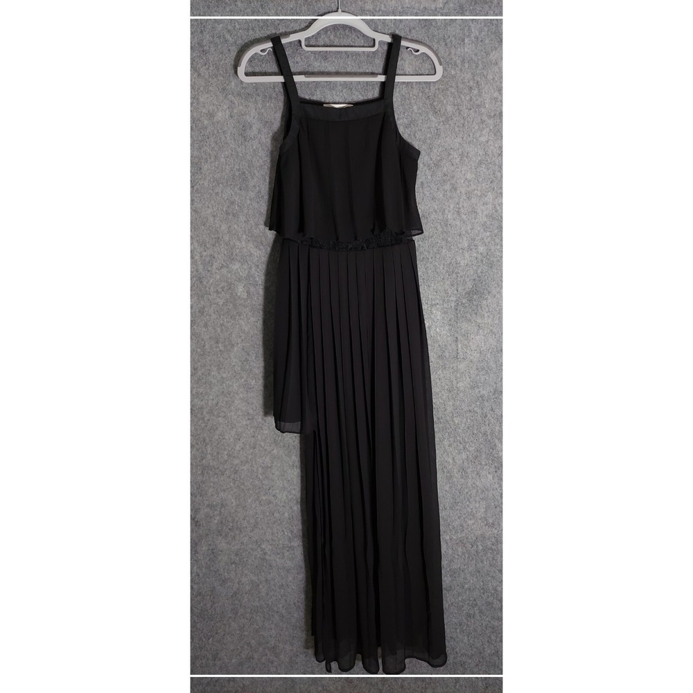 BCBG Size 0 Dress Soft Crepe‎ Pleated Flowing Relaxed Breathable Lace Detail Fit